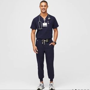 Figs Navy Jogger Pant Scrub Set Size Medium